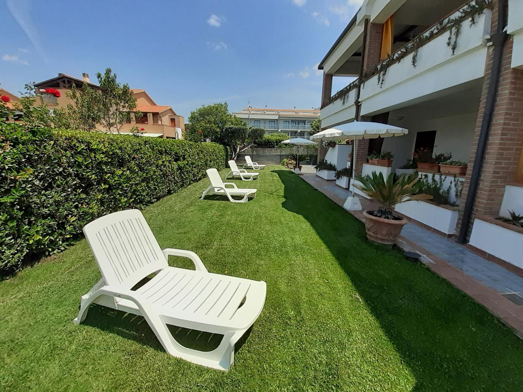 Hotel B&B Rispescia Grosseto מראה חיצוני תמונה