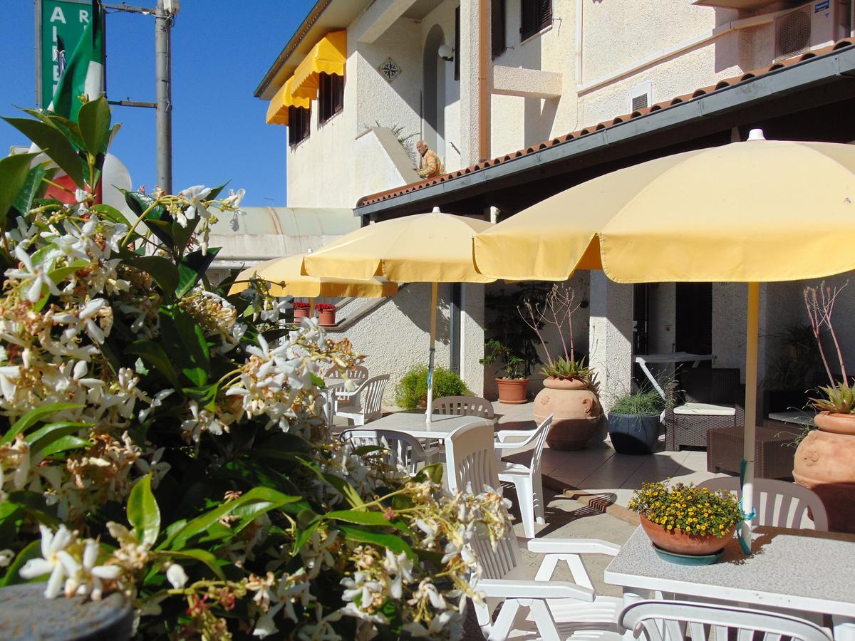 Hotel B&B Rispescia Grosseto מראה חיצוני תמונה
