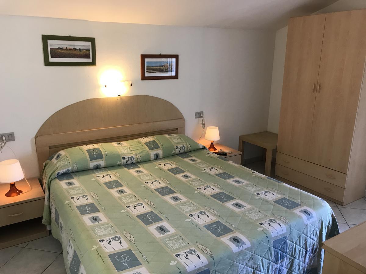 Hotel B&B Rispescia Grosseto מראה חיצוני תמונה
