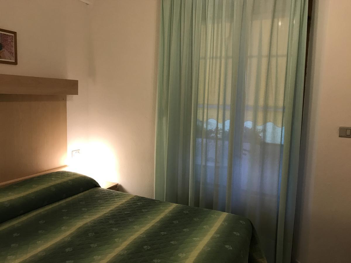 Hotel B&B Rispescia Grosseto מראה חיצוני תמונה